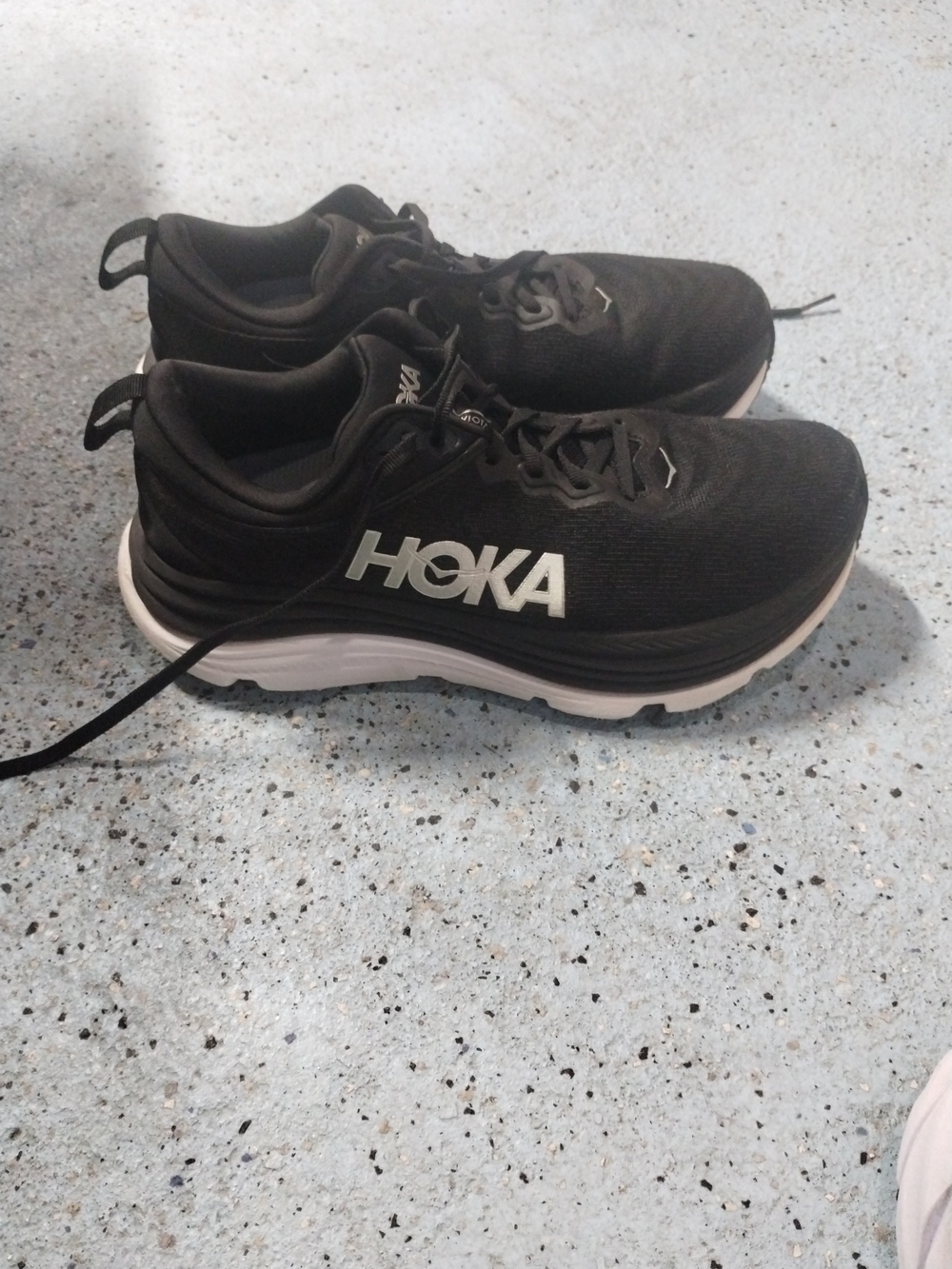 HOKA Black & White Running Shoes Sz 9 With Walk- Hero Insoles